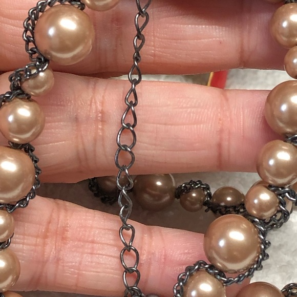 💕⭐️vintage coffee glass “pearls” with chain accents -xtra long - Picture 4 of 9